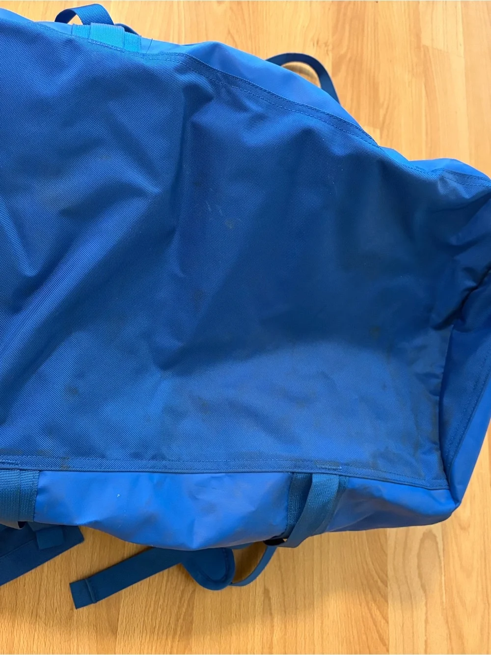 The North Face Blue Basecamp M 71L Duffle Bag